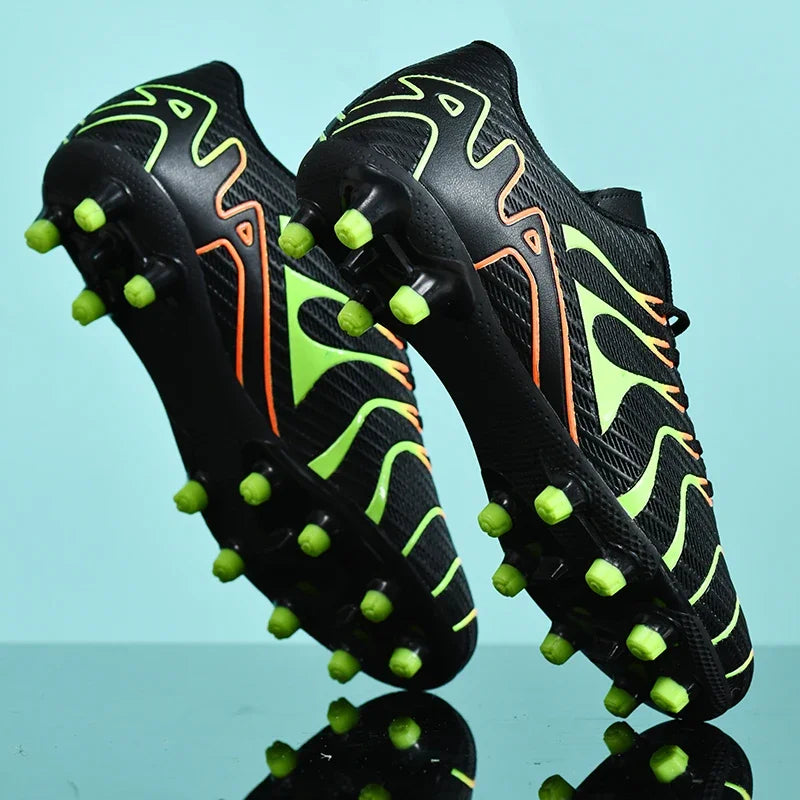 Men Soccer Shoes Adult Kids Futsal Boys Ultralight Soccer Cleats Professional Football Boots Top Quality Grass Training