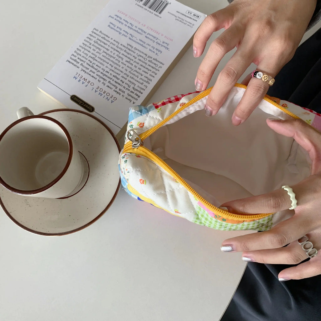 Kawaii Floral Travel Cosmetic Lipstick Coin Purse Bag