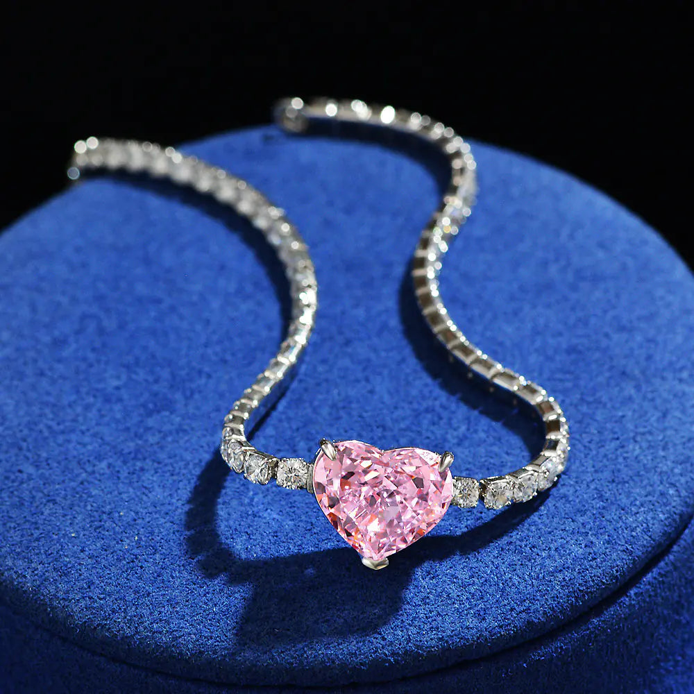 Luxury Heart-Shaped High Carbon Diamond Jewelry