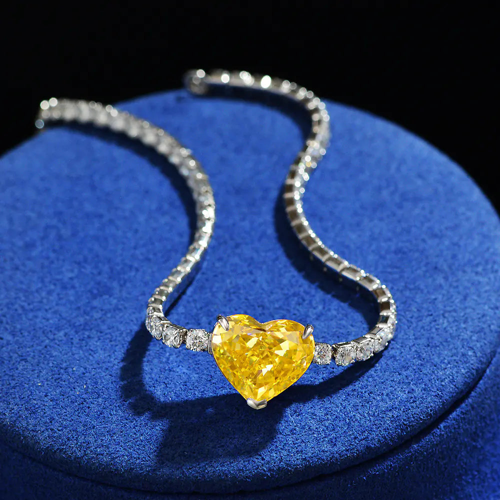 Luxury Heart-Shaped High Carbon Diamond Jewelry