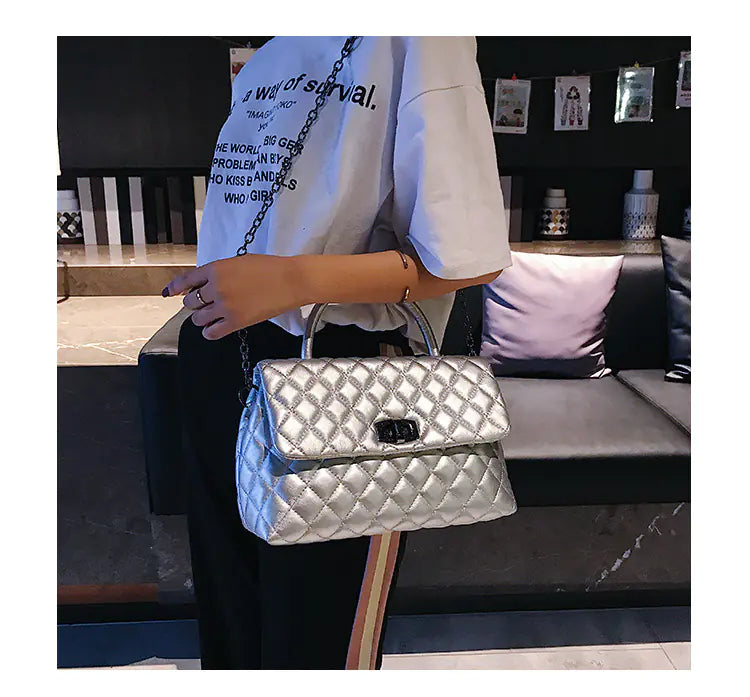 Chanel Style Diamond Pattern Shoulder Bag for Women