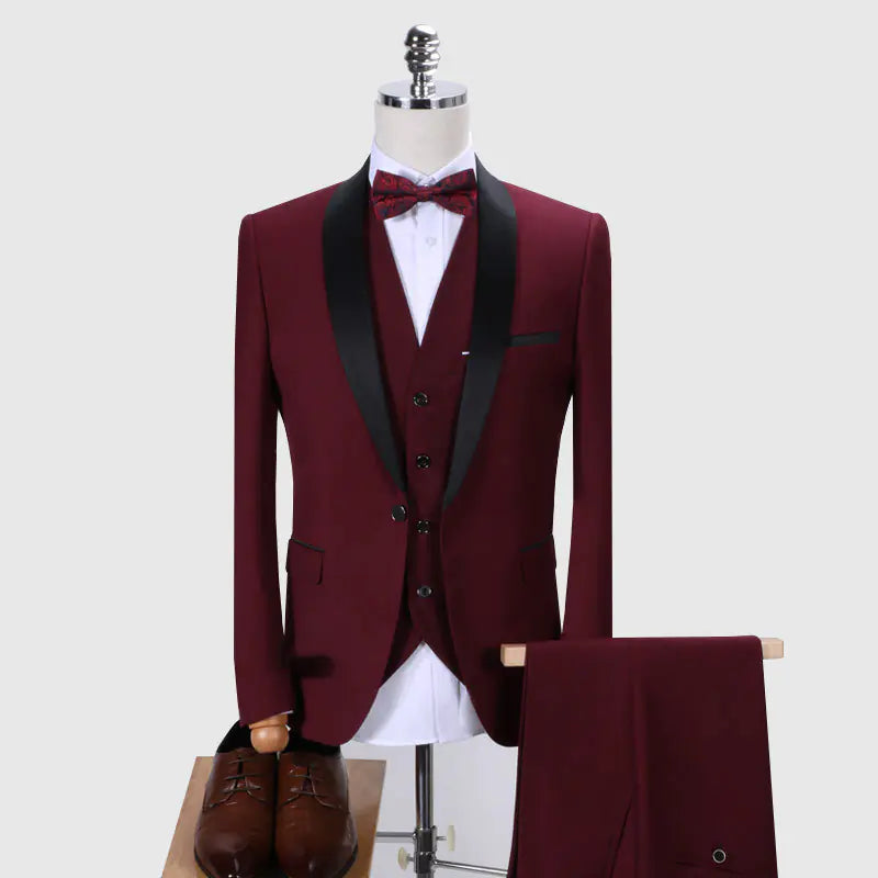Burgundy Three-Piece Men's Suit with Slim Fit Design