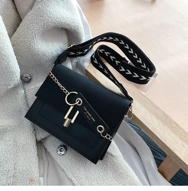 Chic Women's Mini Handbag - Versatile Crossbody Bag