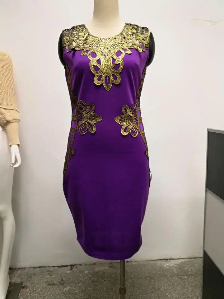 Elegant Lace Appliqué Sleeveless Dress