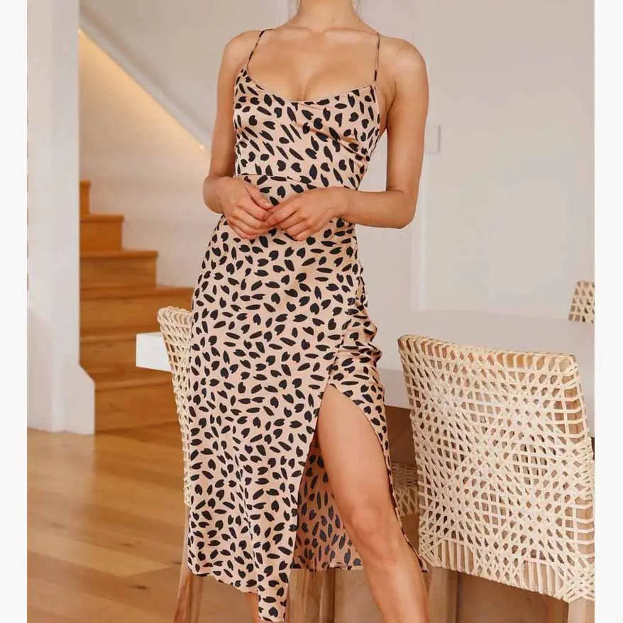 Women's Versatile Sling Backless Printed Dress for Daily Wear